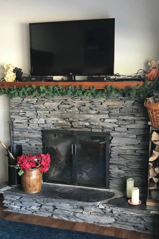 Stowe Vacation Rental w/ Deck & Mountain Views!