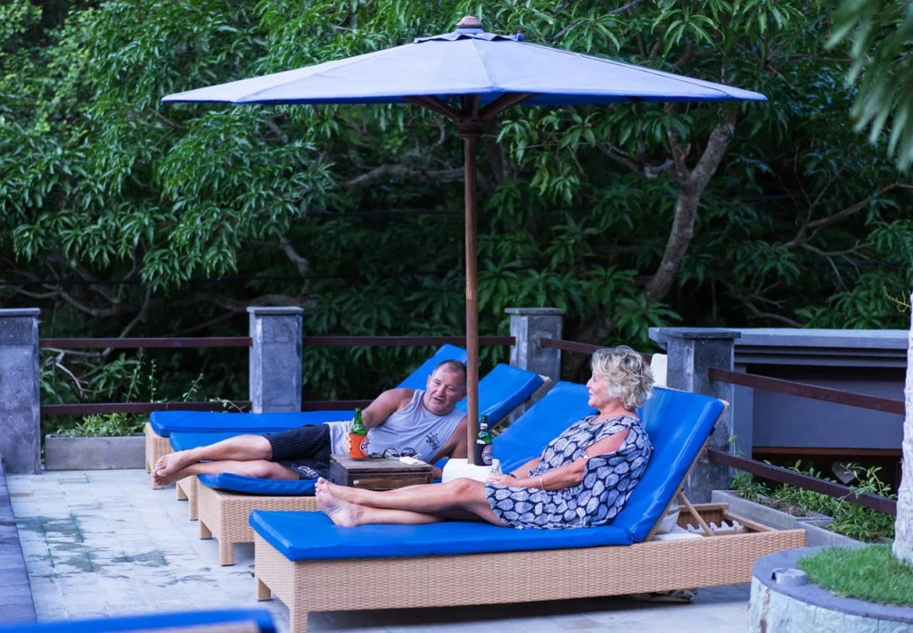 Song Lambung Beach Huts