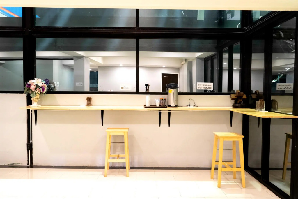 RoomQuest Bangkok Don Mueang Airport