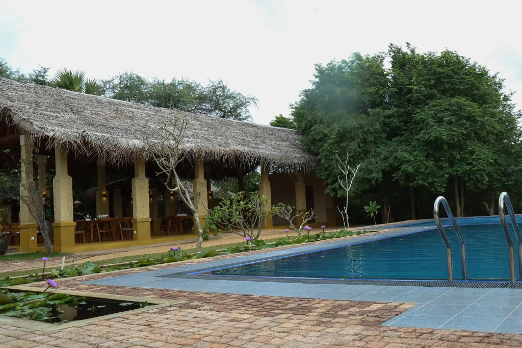 Cloud Nine Lanka Resort