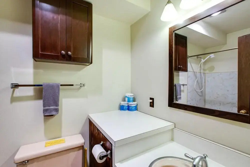 46SLL - Convenient - Economical - WiFi - Sleeps 2
