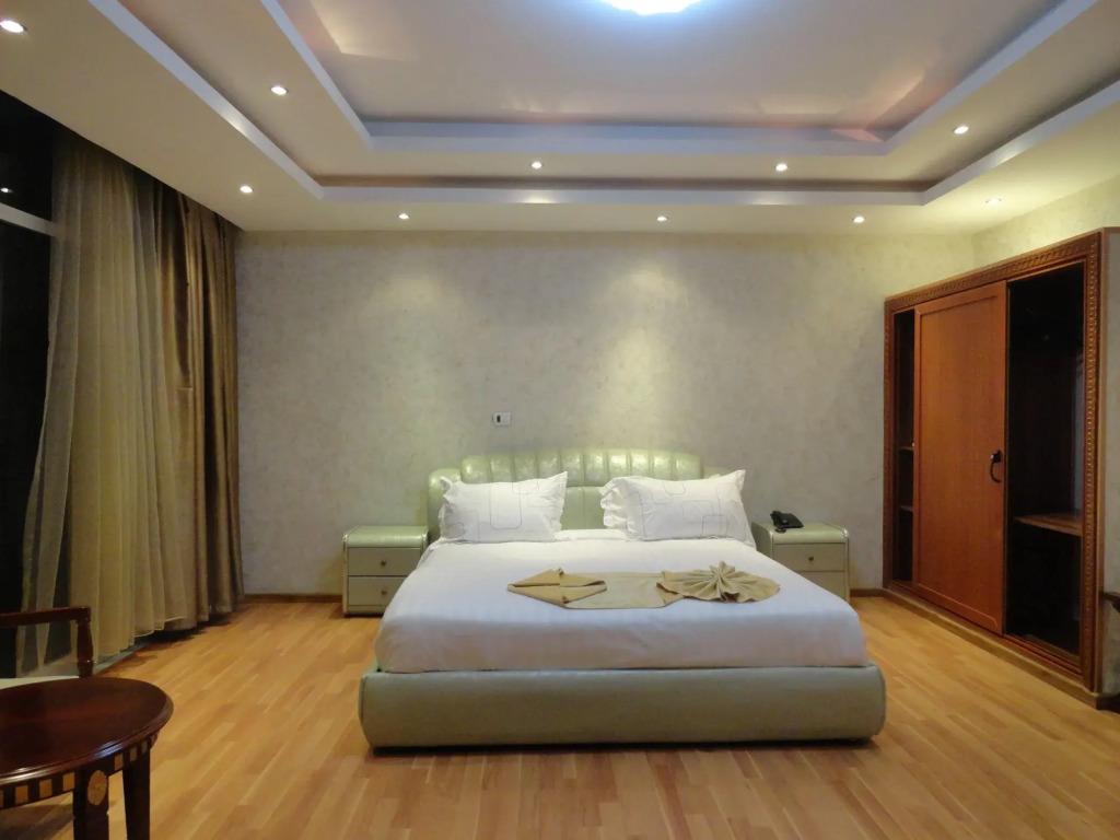 Impress Hotel