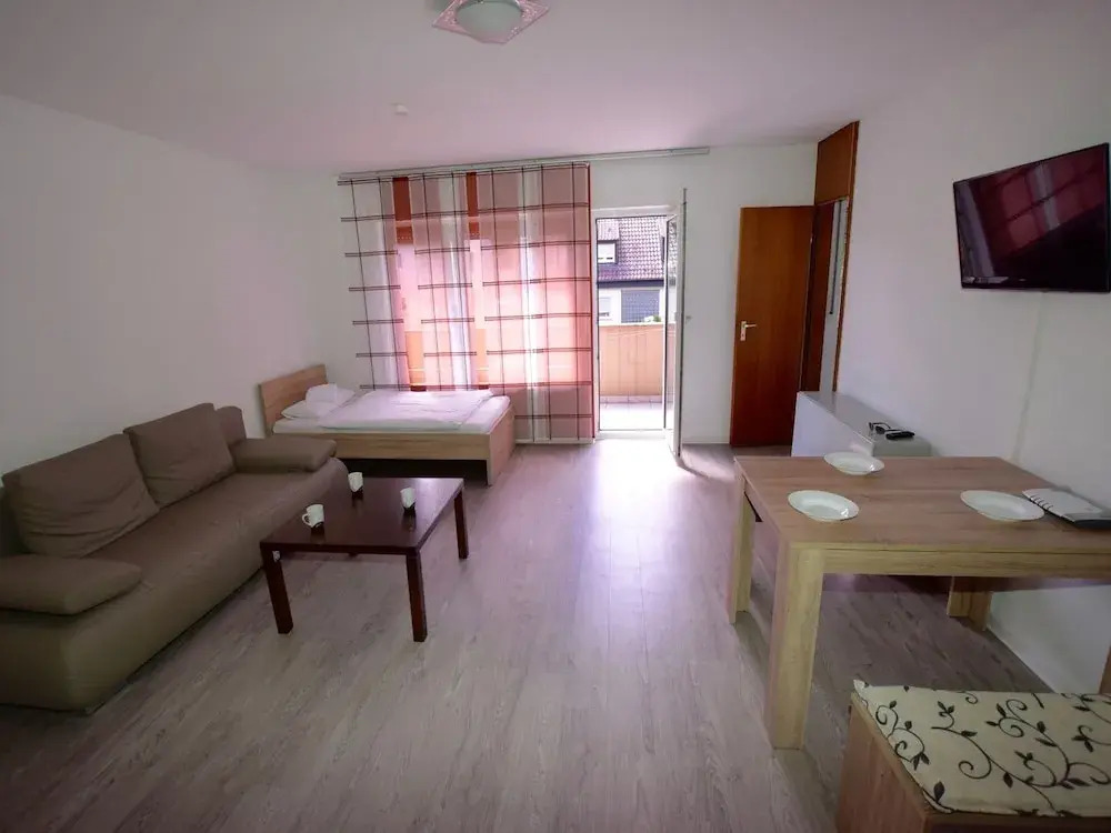 AB Apartment 14
