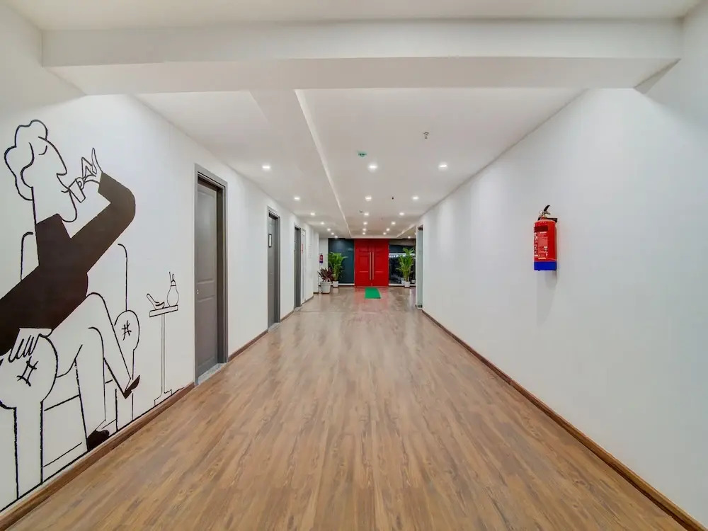 Grand Continent Brookefield - A Sarovar Portico Affiliate Hotel