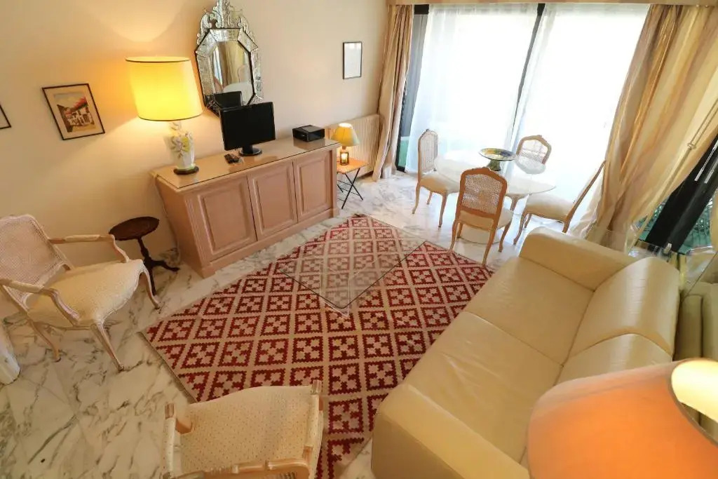 Luxury 1 Bedroom Jardins Croisette 265