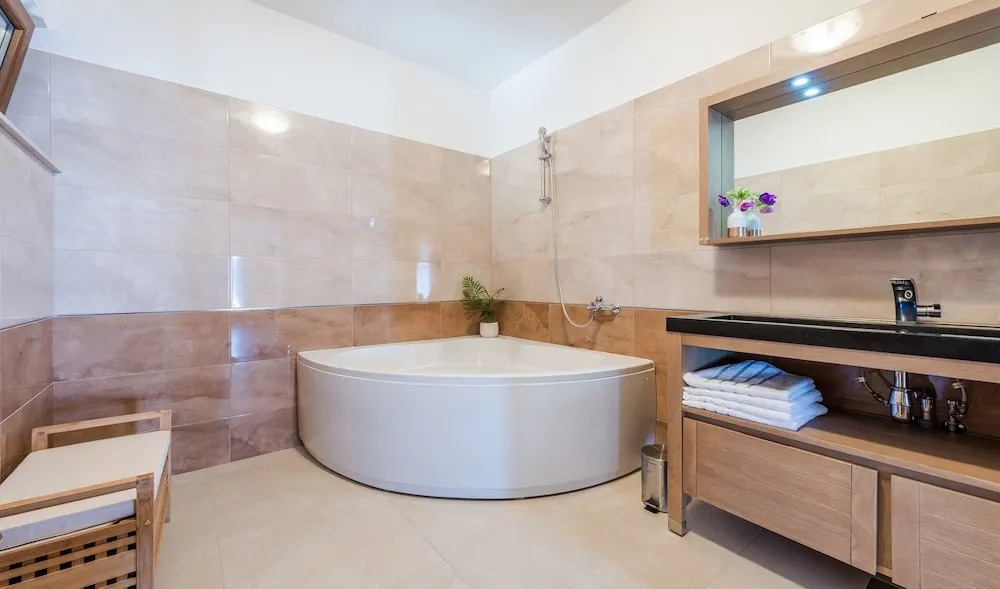 Apartments Villa Made 4U