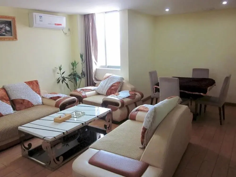 Nanxiong Happy 365 Business Hotel