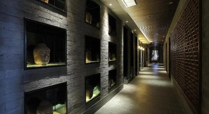 Chengde Ziyu International Holiday Hotel
