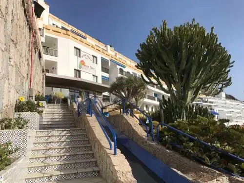 Spacious flat with ocean view