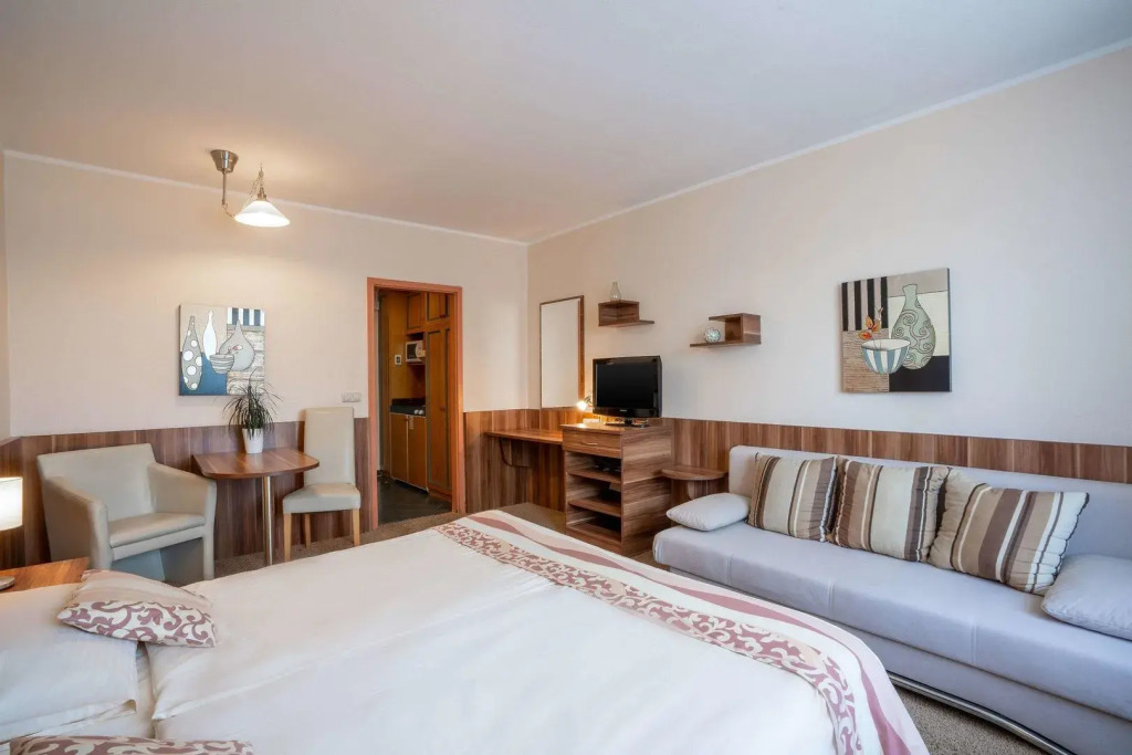 QU Hotel, Trademark Collection by Wyndham
