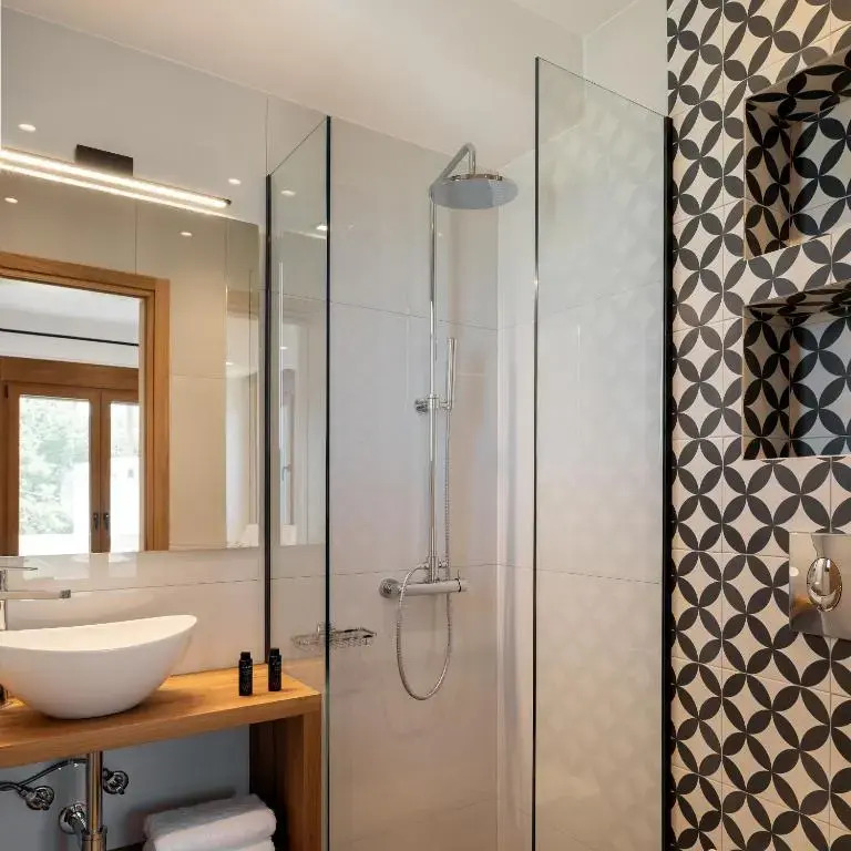De Light Boutique Villas I II & III - close to Rethymno, by ThinkVilla