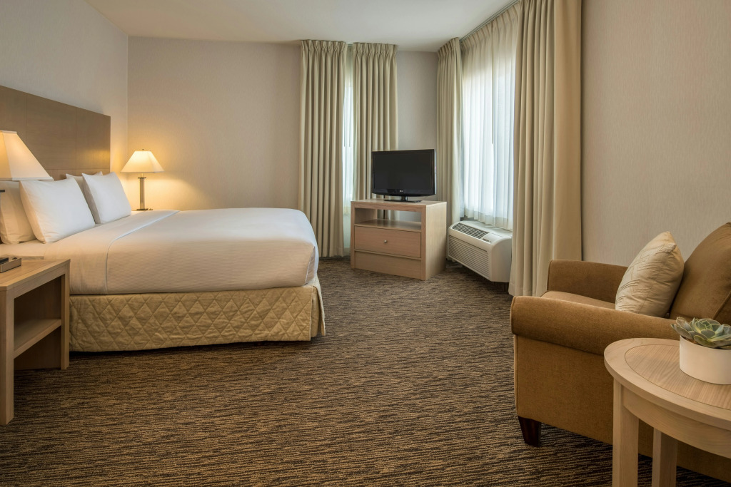 DoubleTree by Hilton Vancouver