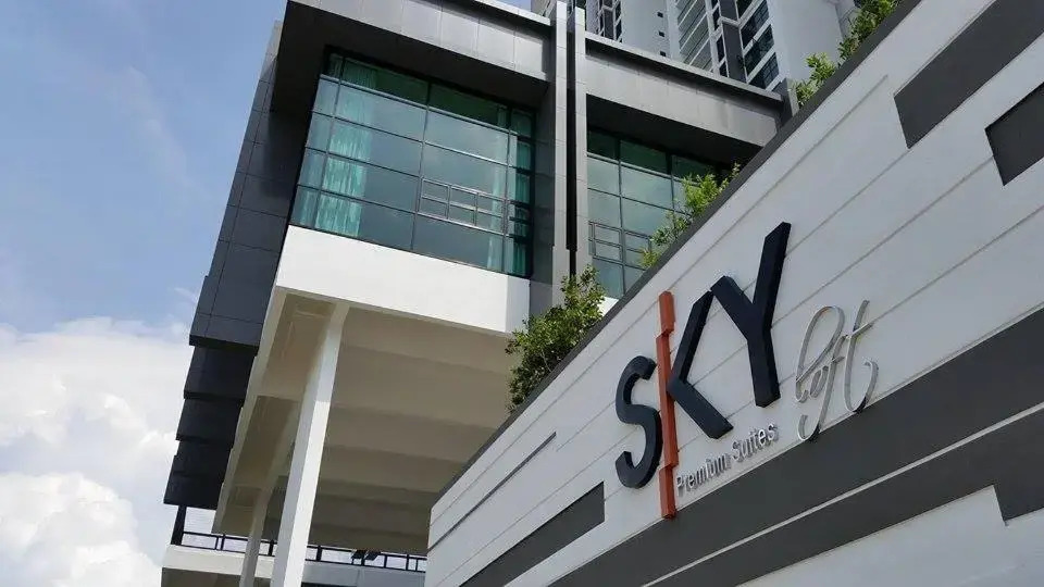 Skyloft Muslim Suite