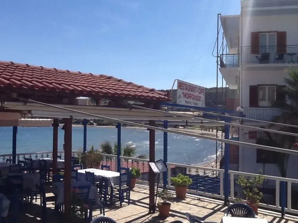 Oasis Hotel