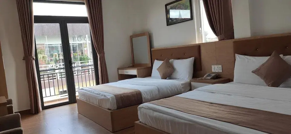 7S Hotel DTCentral near Catheral Dalat