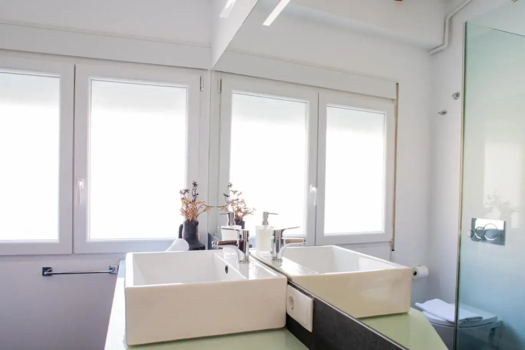 Cabanyal 3 Bedroom WIFI AC Terrace Beach Penthouse