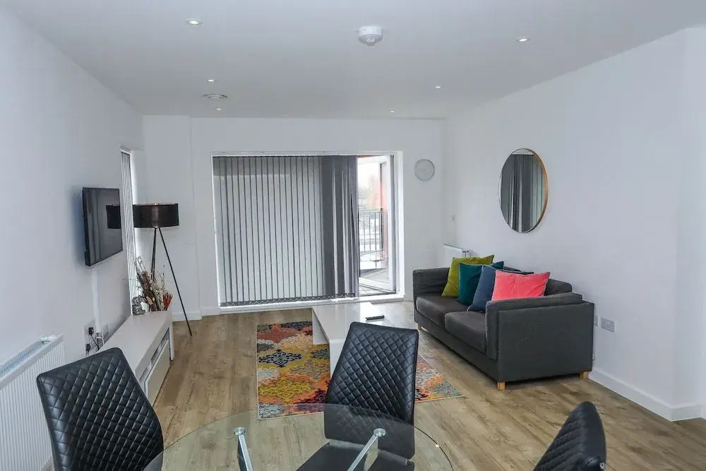 Exquisite One Bed Apartment