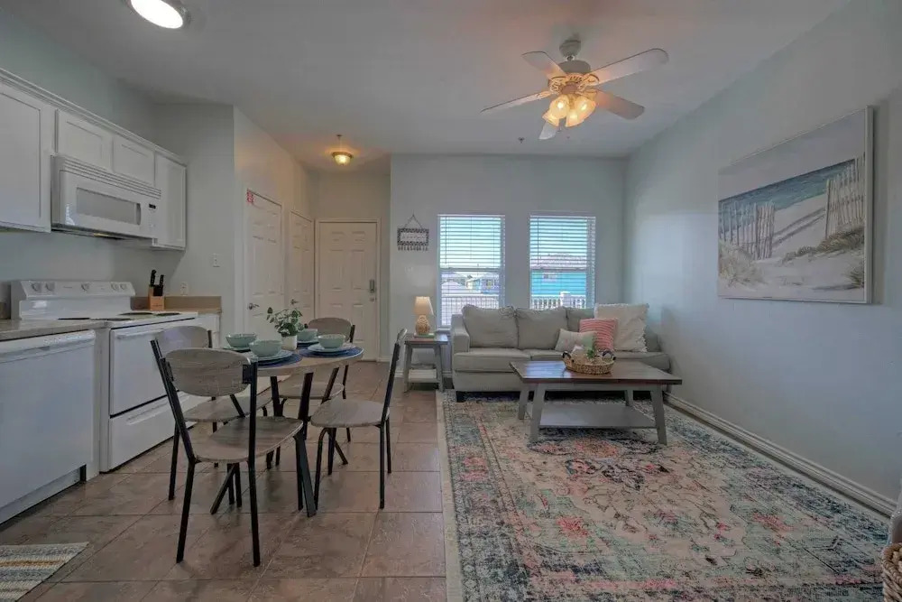 4 Costa Bahia Condos