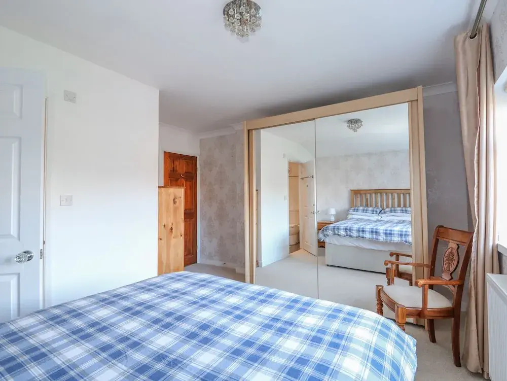 Jobs Cottage