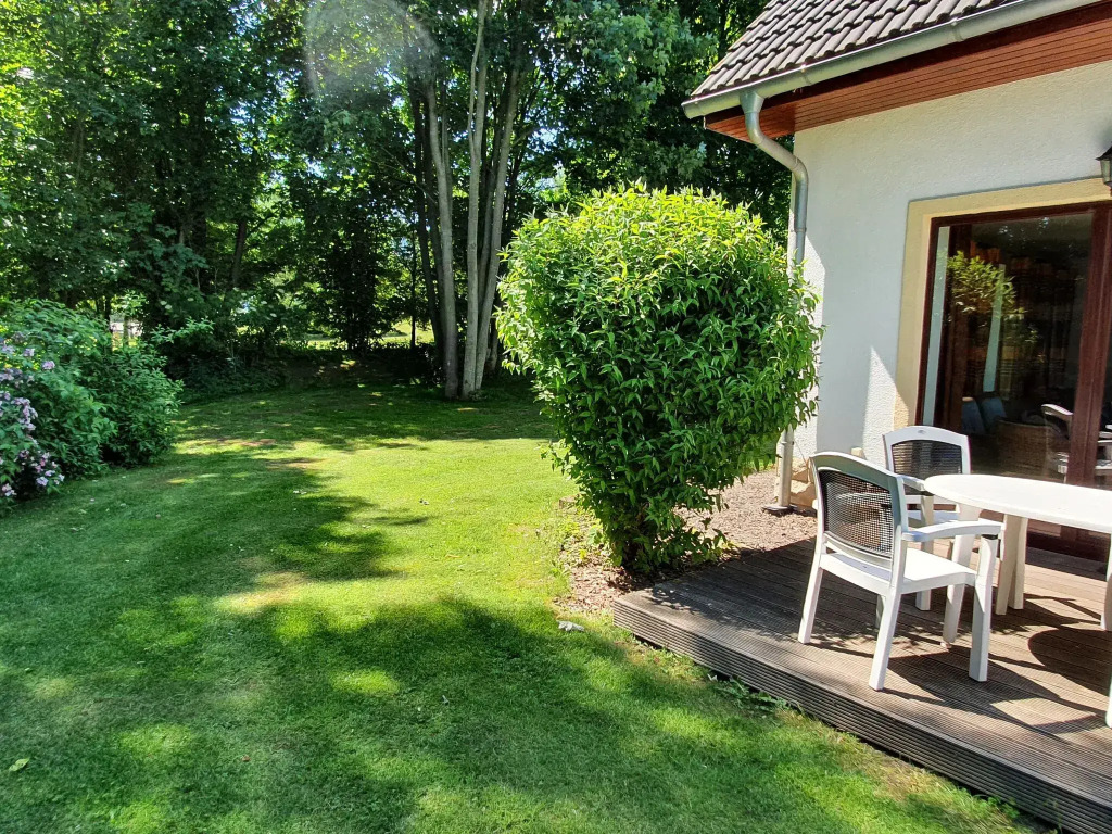 Luxurious Villa in Bozanov With Sauna