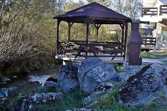 Iulia's Guesthouse