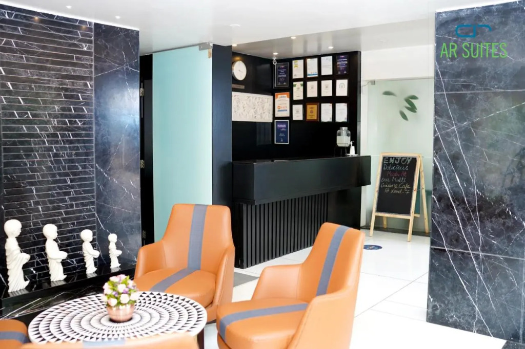 AR Suites Fontana Bay - Kalyani Nagar
