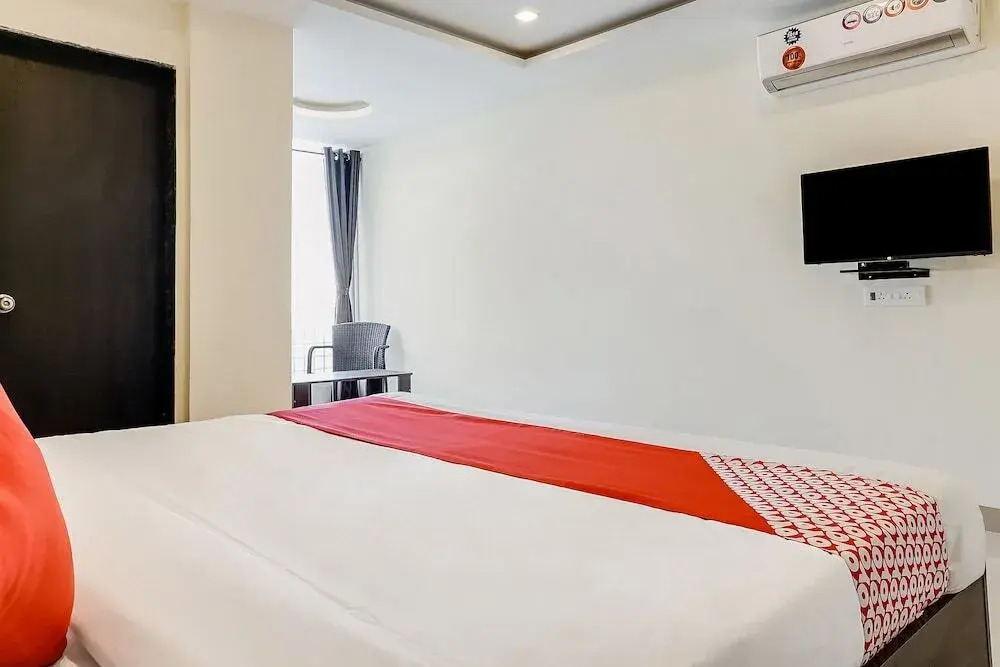 United Star Hotel By OYO Rooms