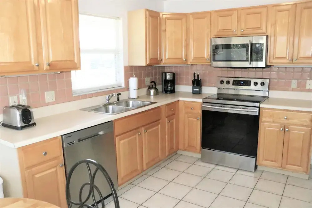 1012 Point of Rocks Road 3 Bedrooms 3 Bathrooms Duplex