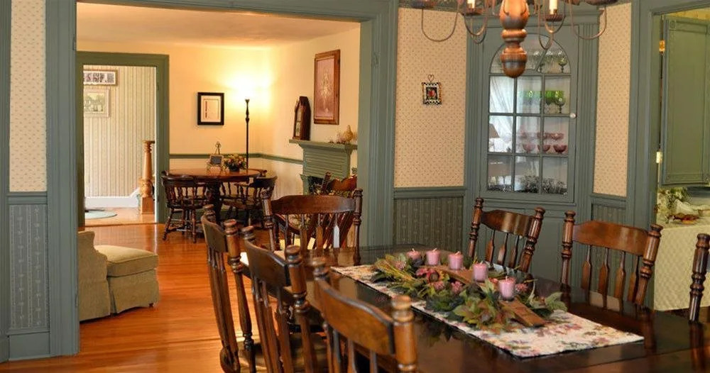 Blushing Rose Bed & Breakfast
