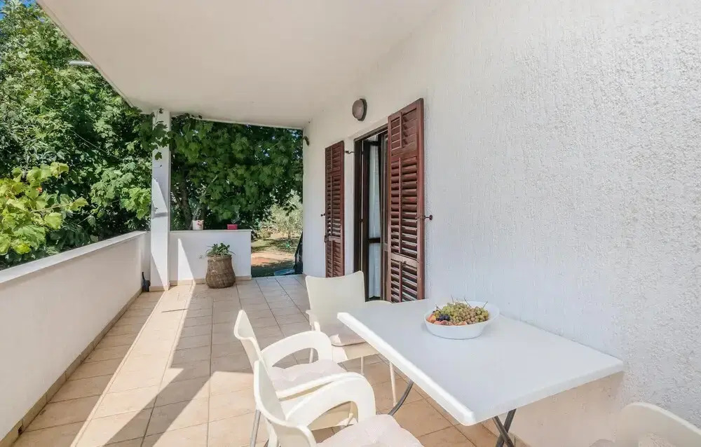 Stunning Home in Malinska With Wifi and 2 Bedrooms