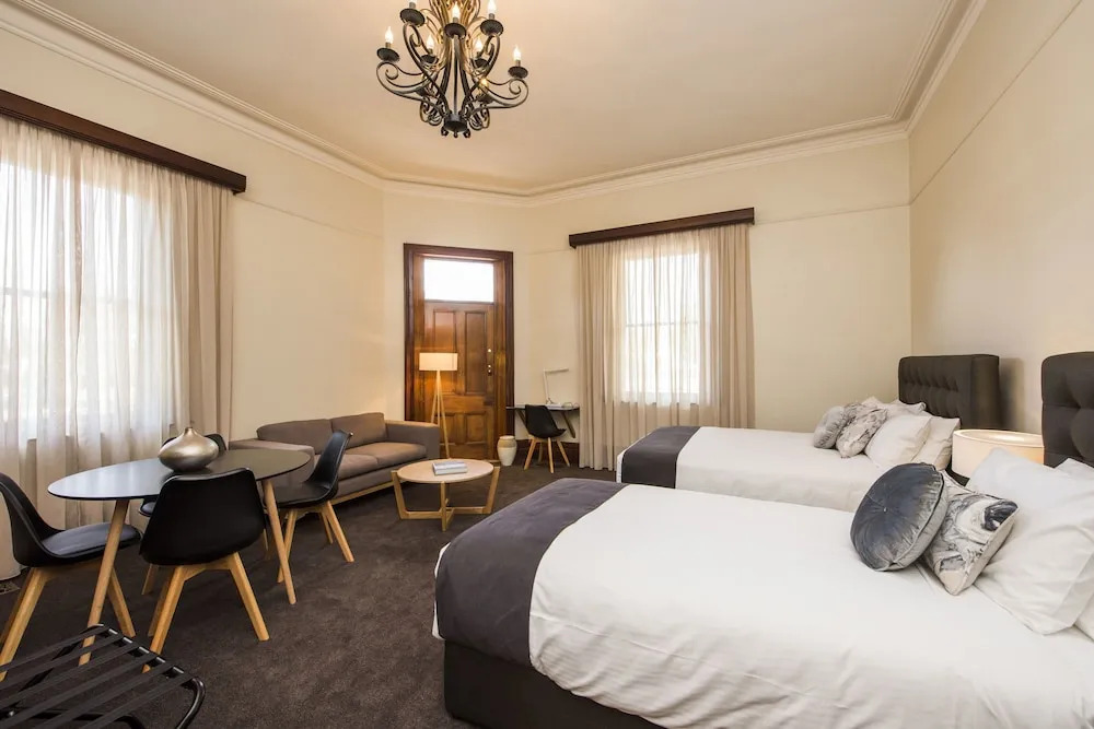 The Parkview Boutique hotel