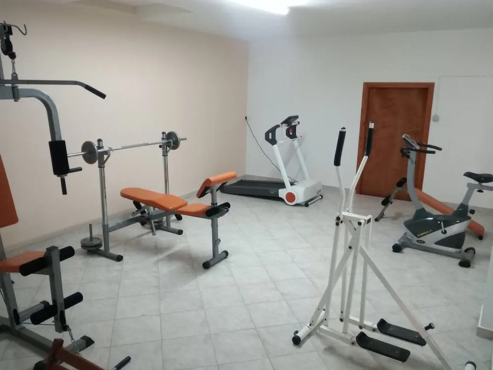 Tarsanas Apartments
