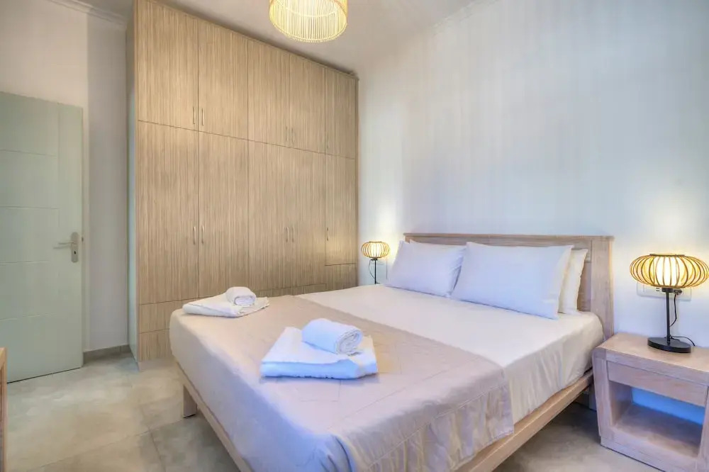 Erato City House