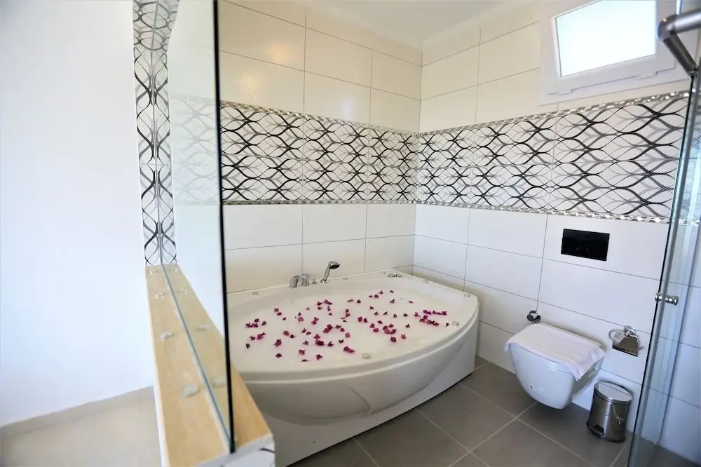 KAL1380 Villa Sahin 2 Bedrooms