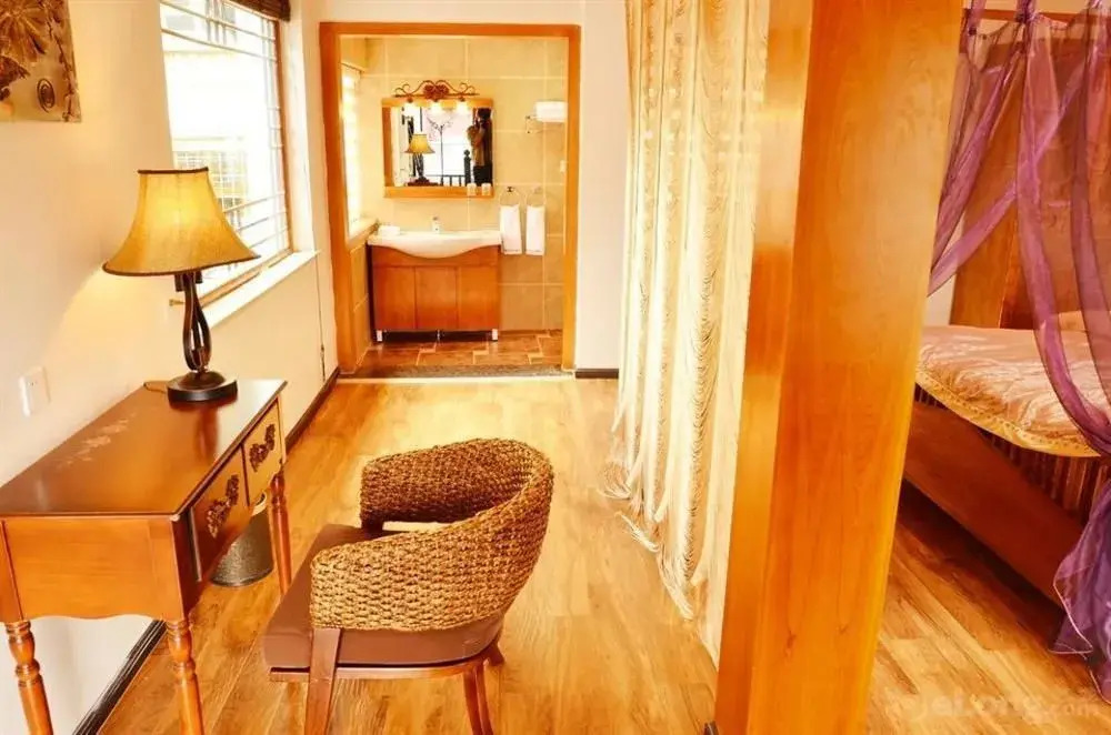 Overseas Inn