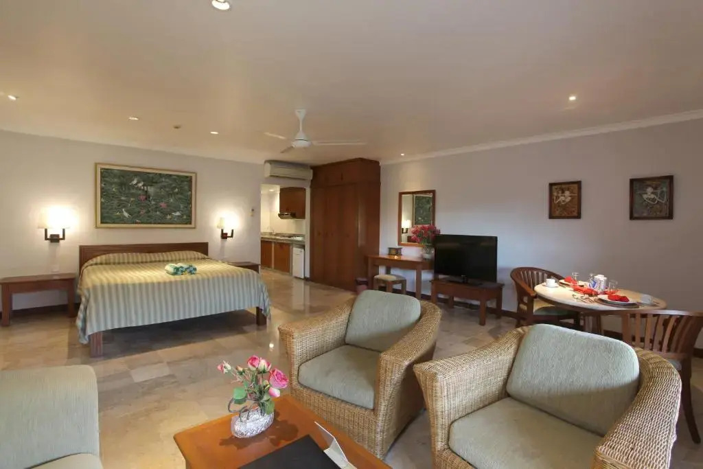 Peninsula Beach Resort