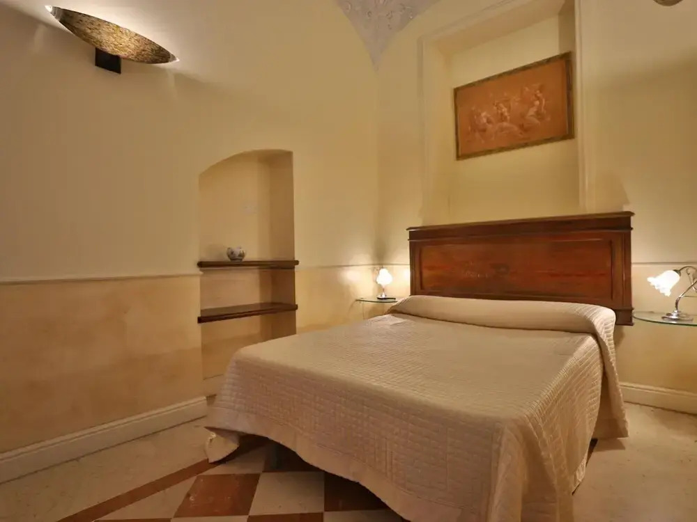 Room in the Heart of Salerno - 4059