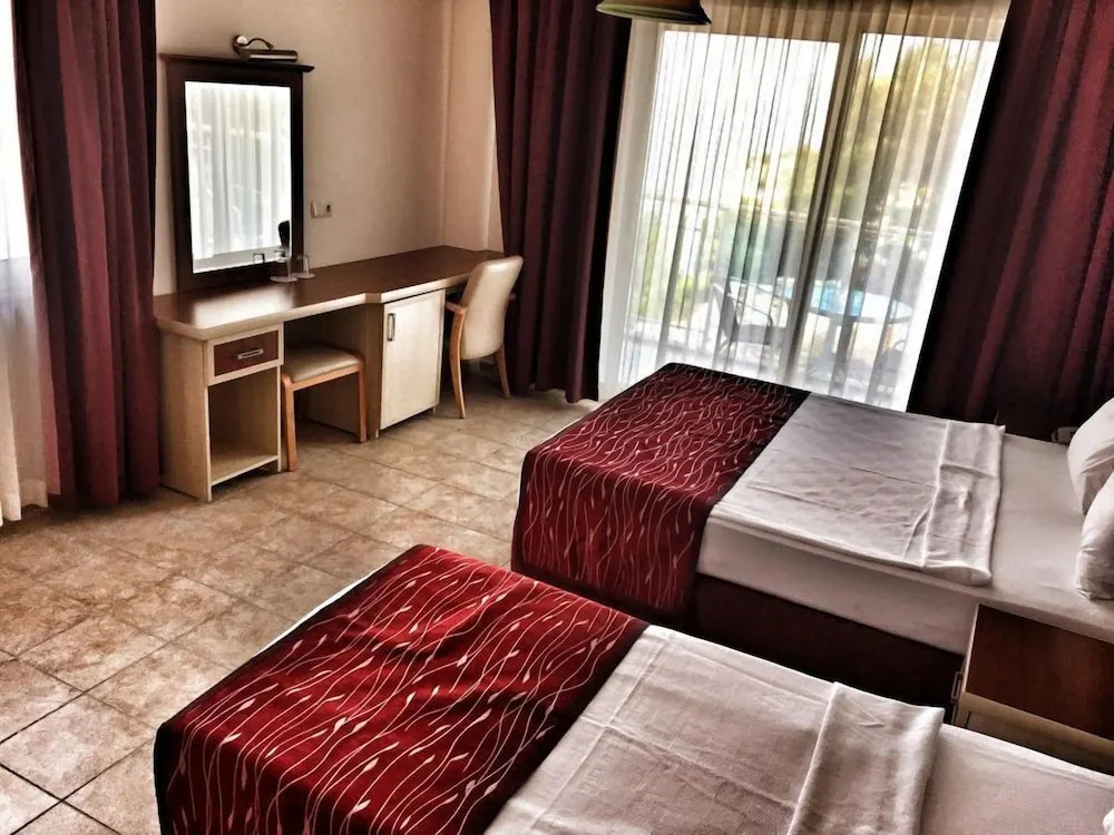 Meric Hotel Turunc