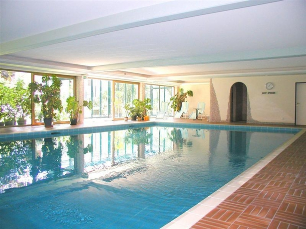 Hotel-Pension Strolz