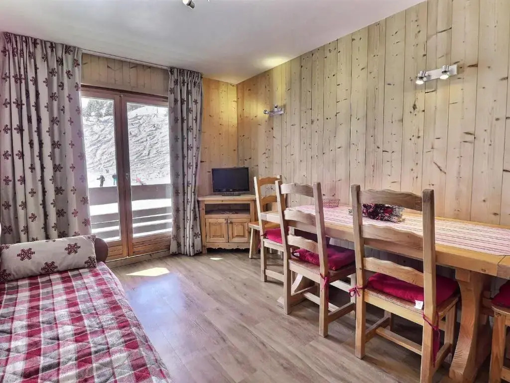 Appartement Méribel, 2 pièces, 4 personnes - FR-1-182-51