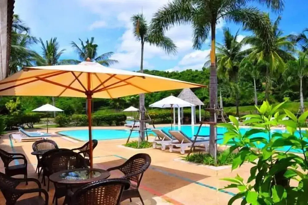 Tamarind Lake Villa