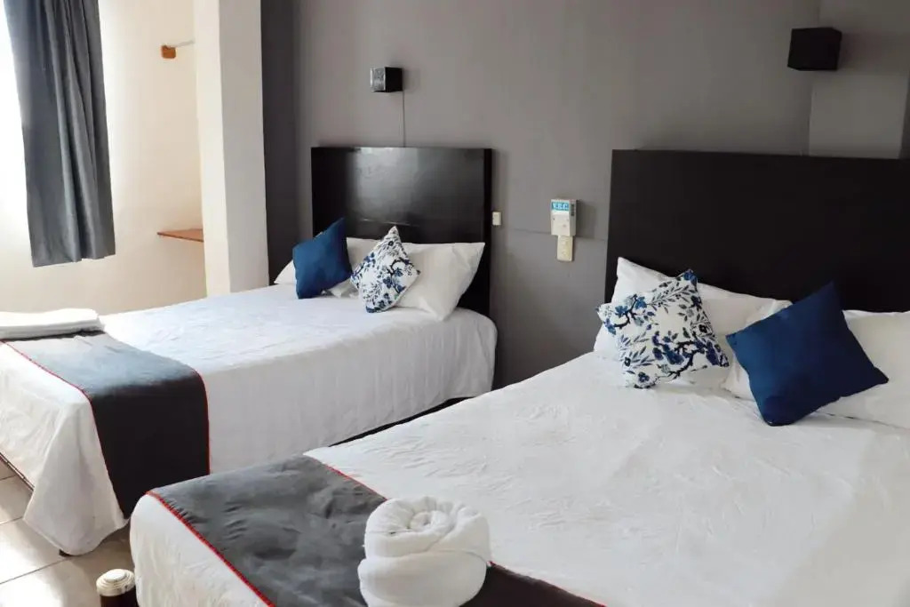 Hotel Las Brisas