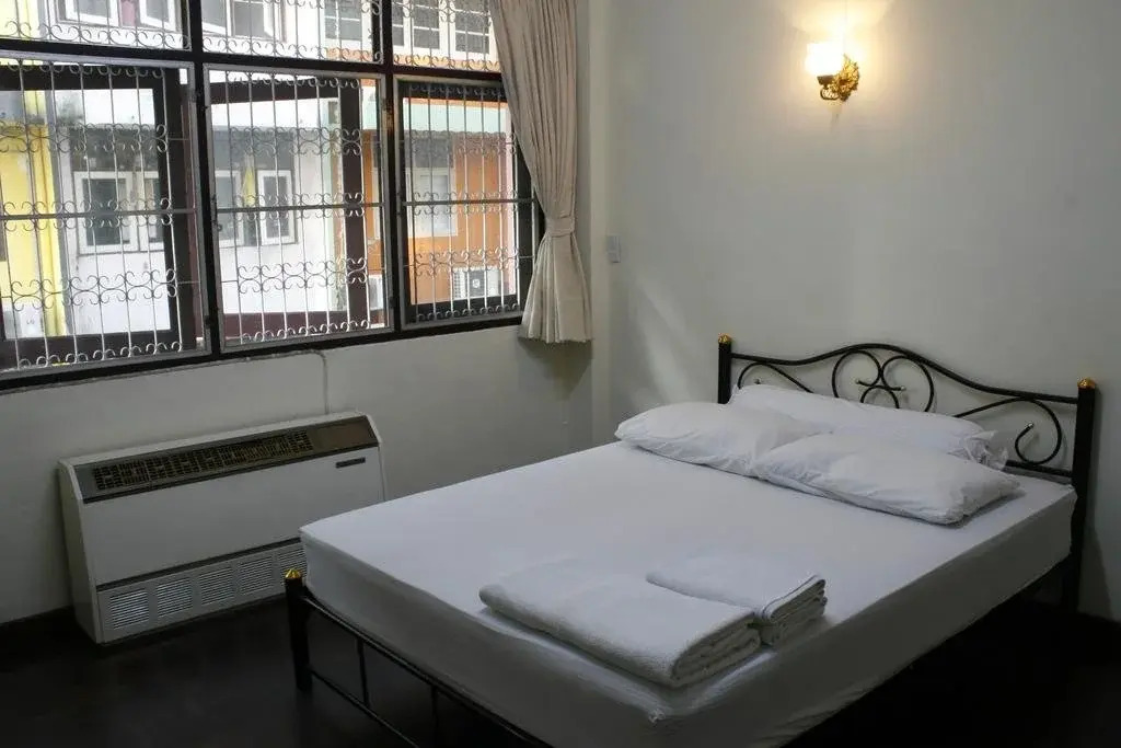Lumphini Home Stay BKK