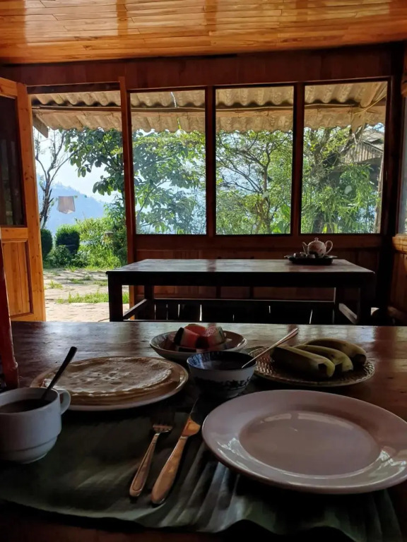 Ta Phin Homestay