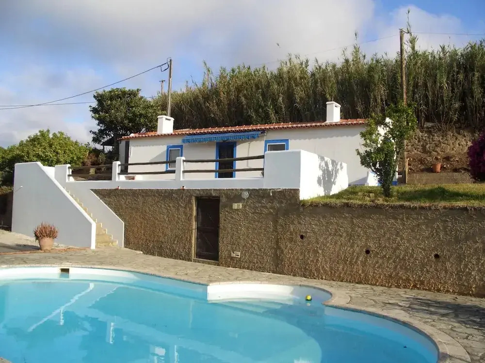 Villa With 4 Bedrooms in Mafra, With Wonderful Mountain View, Private Pool, Enclosed Garden Near the Beach