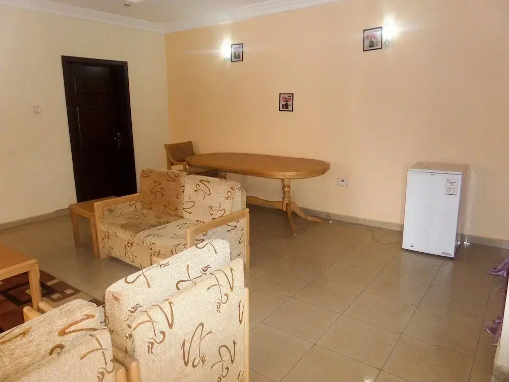 Junbic Apartment and Suites