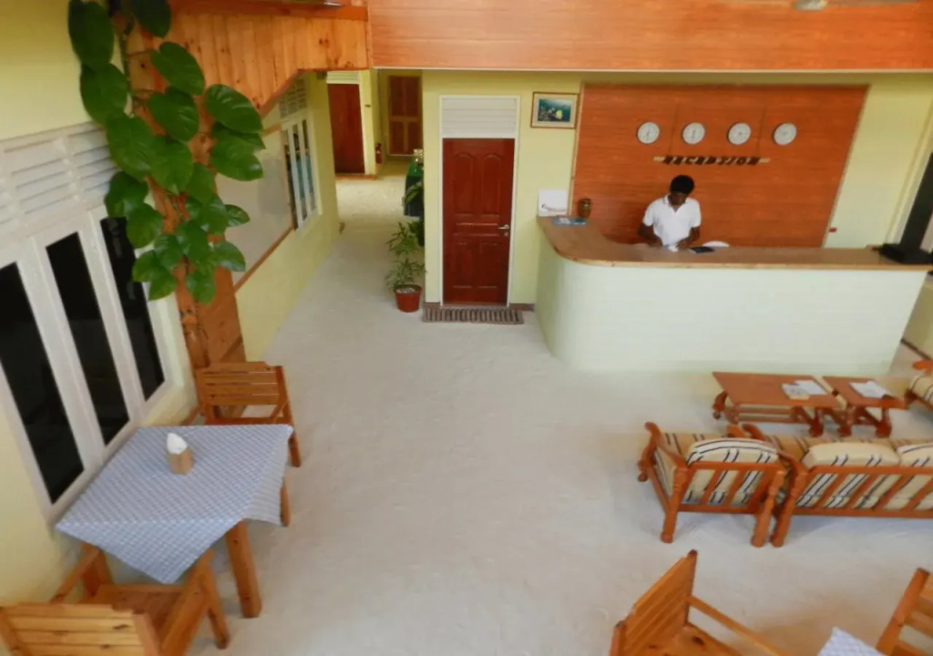 Picnic Inn