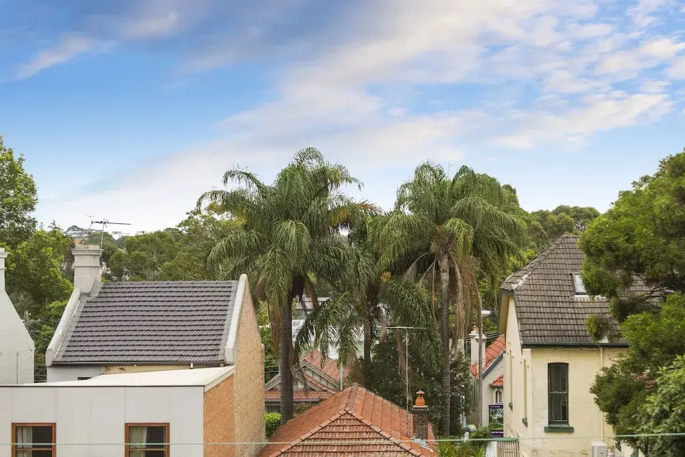 One Bedder With Pool Very Close to City