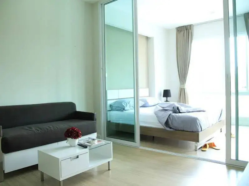 Urbanie Condominium