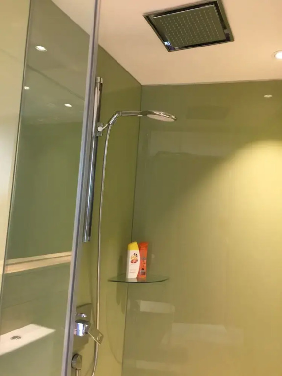 Vortex Family Suites Apartment